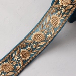インド刺繍リボンᢂベージュフラワー【ブルー】インド刺繍/刺繍リボン/リボン/シルクリボン/トリム/ブレード/ジャガードリボン/チロリアンテープ/レース/チュール
