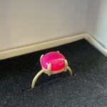 フューシャピンクカルセドニー　天然石の指輪