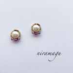 ビーズ刺繍ピアス