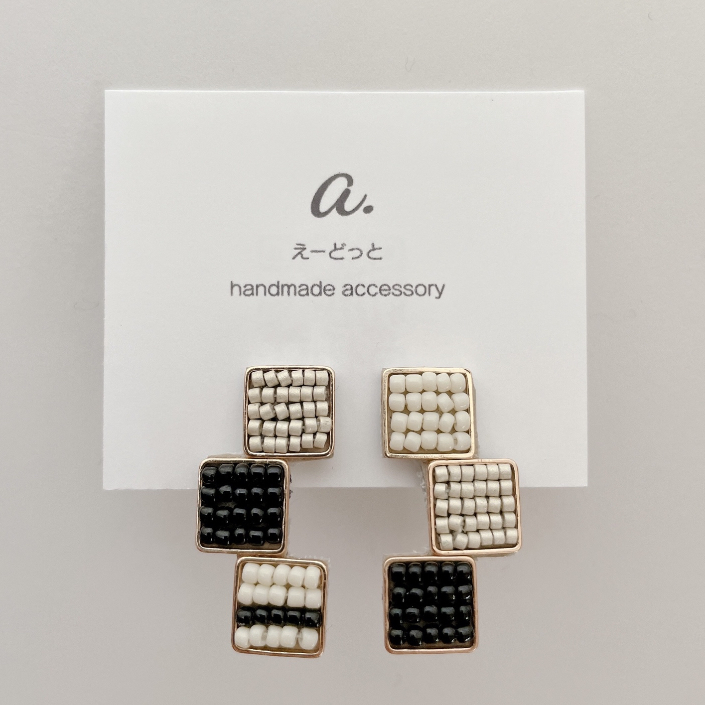 ビーズアクセサリー　ハンドメイド　新品未使用品　中古　17箱➕おまけ ジュエリーボックス ビーズ 刺繍 ケース （ ジュエリーケース