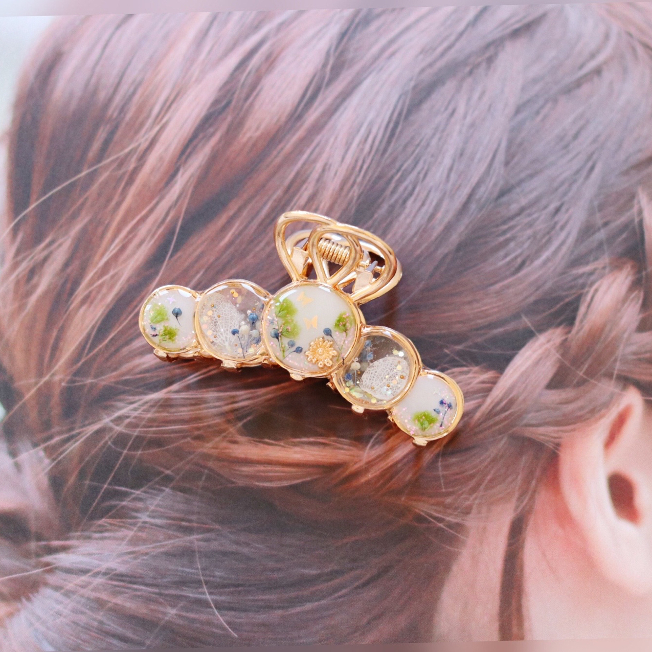 No 783♣︎大人可愛いレジンヘアゴム♣︎かすみ草♣︎٩(๑❛ᴗ❛๑)۶ No 783♣︎大人可愛いレジンヘアゴム♣︎かすみ草♣︎٩(๑❛ᴗ❛