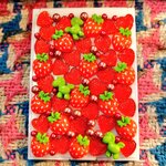 0183　デコミラー　いちご畑