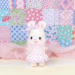 優しい表情の白いうさぎちゃん🐰☆レトロアニマル