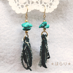 ターコイズ×デニムの異素材ピアス