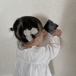 pukuhana hair clip  ・Snowflower 