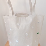 大きなトートバッグ　刺繍