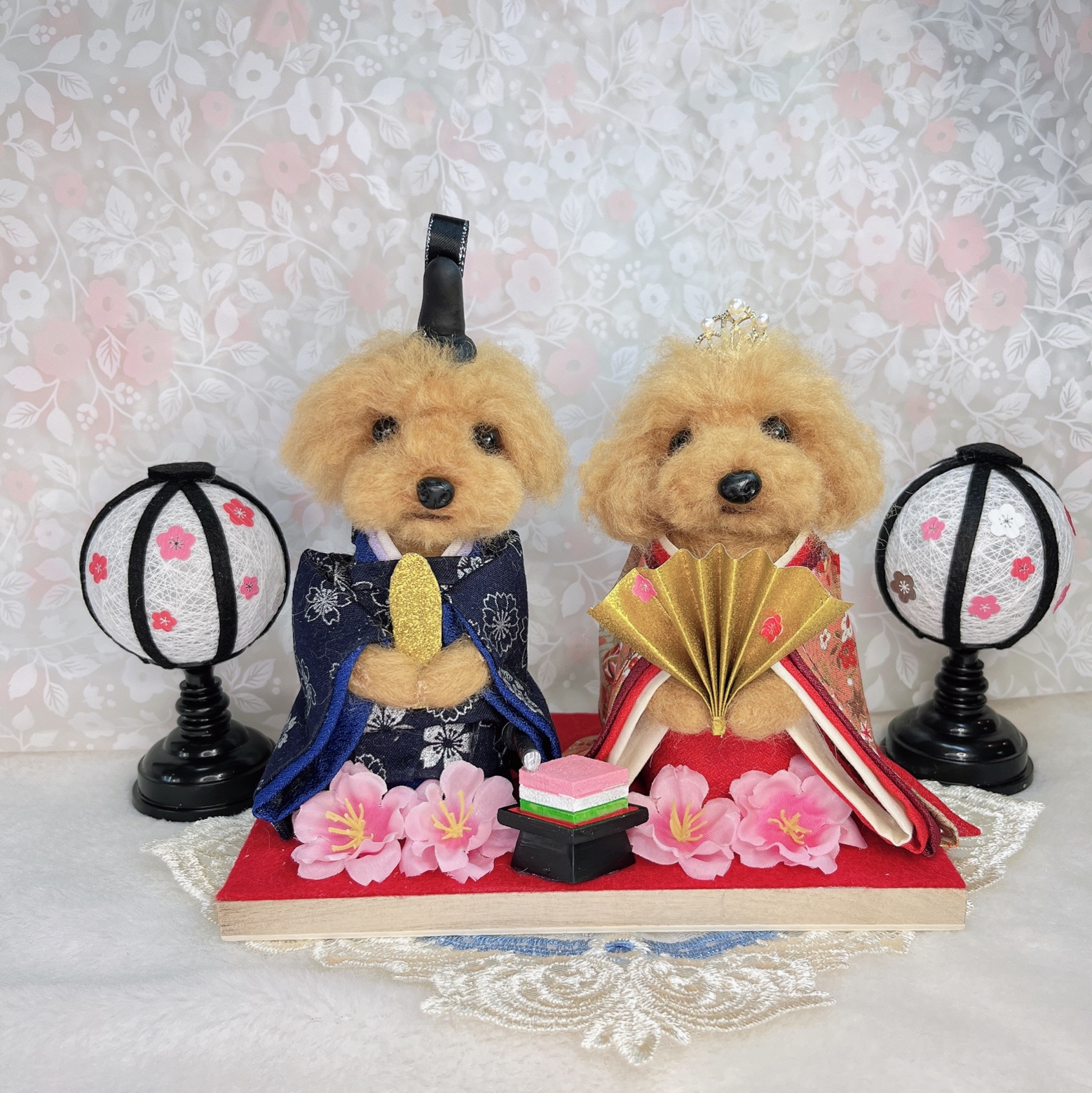 (専用)  羊毛フェルト  桃の節句  トイプードルちゃんのひな祭り飾り ♡トイプードル ひな祭り♡ 羊毛フェルト♡ - ☆ちゃみちくちく部屋
