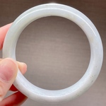 【新入荷】本翡翠保証‼️天然翡翠バングル　内径約59mm 
