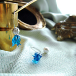 【SALE】【antique】Princess Lily (Sapphire Blue)×コットンパールのリバーシブルピアス(SV)