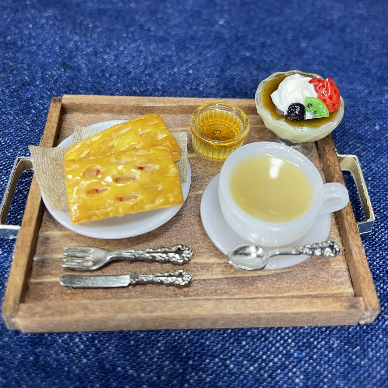 アップルパイ　ガラス細工　ミニチュア 模擬食品おもちゃおいしいデザートミニチュアアップルパイ装飾