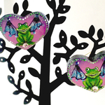 蛙のブローチ「Flying Frog」