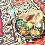 ミニチュア　インド料理店のカレーセットb