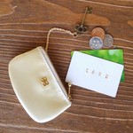 　ご検討品　キーチェーン付き　革のコイン&カードケース　パールイエロー