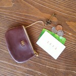 キーチェーン付き　革のコイン&カードケース　焦茶色