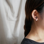 お花プチパールノンホールピアス－Black－