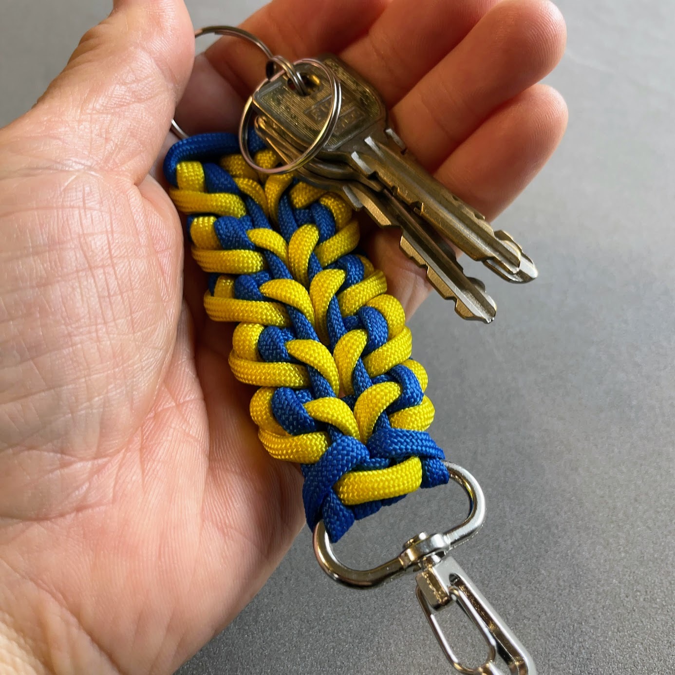 パラコード キーホルダー HighOctane_BY - JKING'S PARACORD | minne