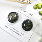 🔶【one point accessories】🔶【プチーニ】　　　　　　シルバーとグリーンのヴィンテージボタン