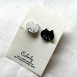 陶土：ちいさなおでこネコのイヤリング