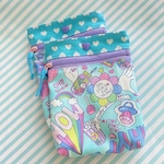 NEW⭐️移動ポケット　蓋なし　チャックつき　🦄ロゴポップ柄