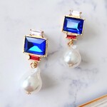 キラキラのレトロなピアス
