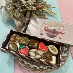 バレンタインにも＊チョコレート缶