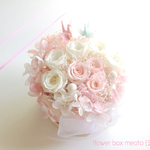 プリザーブドフラワー　アレンジメント　　flower　box　meoto(夫婦鶴）