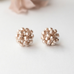 紫陽花＊シャンパンゴールド　イヤリング／ピアス　金属アレルギー対応