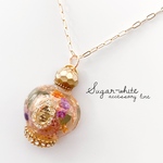 🪷 antique Perfume necklace《 holy fountain 〜花手水 》✵ アンティーク な 香水瓶 風 ネックレス  ペンダント ドライフラワー