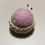 針仕事のお供に☆ピンクッション