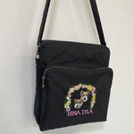 hinappi-j様オーダー品☆犬の手刺繍バック