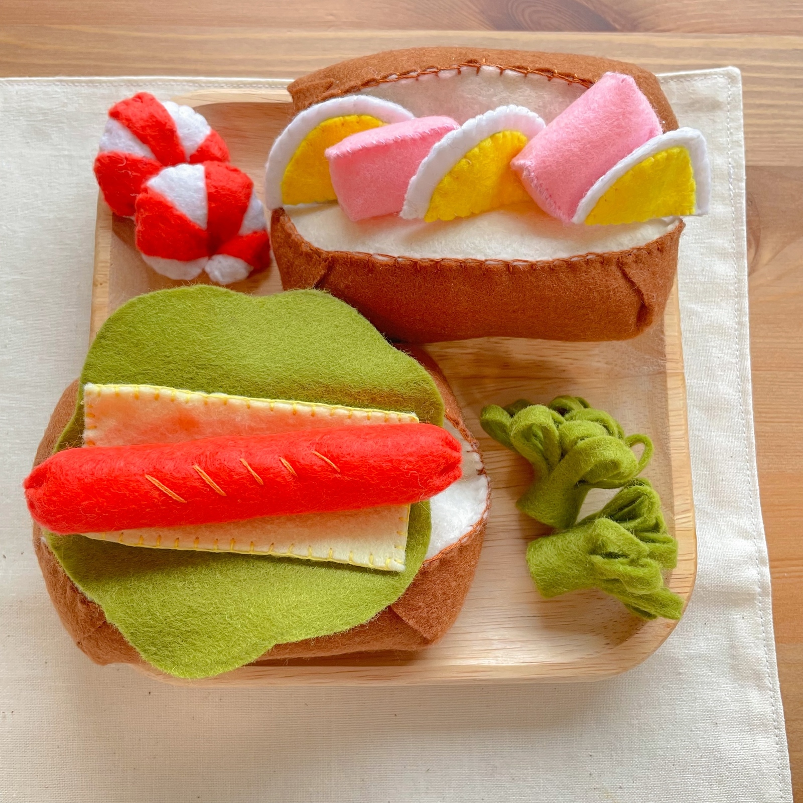 ③フェルトままごと　ふんわりパン屋さん　オーダーページ フェルトままごとオーダーページ】パン ③フェルトままごと