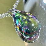 🌈ダークグリーンから赤紫に変色するダイクロペンダント🌈