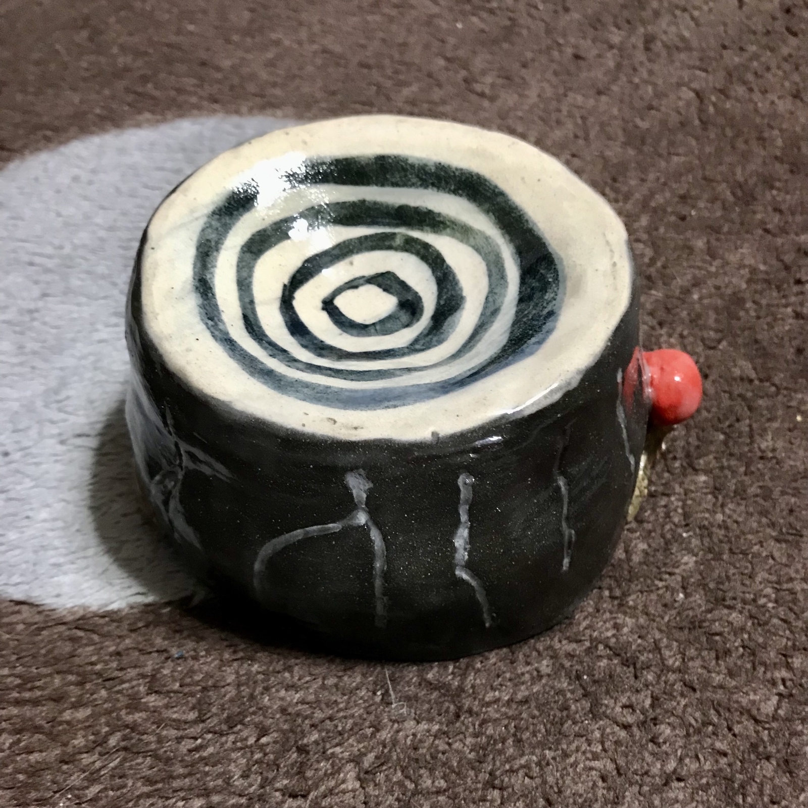 フードボウル「木の株」 5,475円