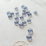 雨跡　チェコビーズ　2X3mm　20個