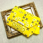 ✾ミニ財布✾コインケース タッセル付き♡バンダナ柄(yellow)