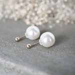 2way! パールキャッチ付き　リバーシブル　ボールピアス （ゴールド／シルバー) つけっぱなし　フォーマル　パールピアス　パール　金属アレルギー対応　小ぶり　メンズ　ウエディング　ブライダル
