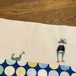手刺繍オーダーサイズブックカバー＊カエルの王子様A4サイズ