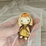 三角帽子のお人形さん