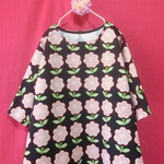 北欧フラワー ゆったりワンピース　黒