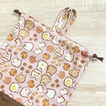 【2/24販売】大きめ巾着　猫パン柄（ピンク）体操着入れ　お着替え入れ