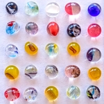 816  ガラスビーズ　小粒　縦6~8mm