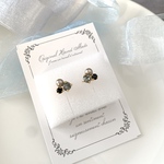 3粒のプチビジューイヤリング　black diamond