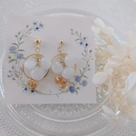 かすみ草ホワイト×フープ　レジンピアスorノンホールピアス