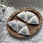 花束刺繍の三角パッチンピン(new)