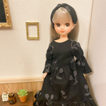 ワンピース&カチューシャのセット　リカちゃん服