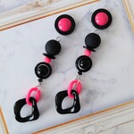 ブラック×ピンク●📍 カラフルピアス✳イヤリング