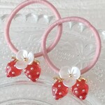 🍓小さないちごヘアゴム🍓ベビー☆キッズ⭐