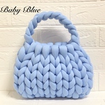 コロンっと可愛い♡マンドゥバッグ　ベビーブルー