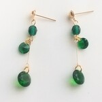 新緑のグリーンピアス/イヤリング