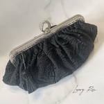 新作　高級総刺繍Black♡上品な大人の気品漂うコロンふんわりシェルギャザー　ブライダル　パーティーバッグミニバッグ